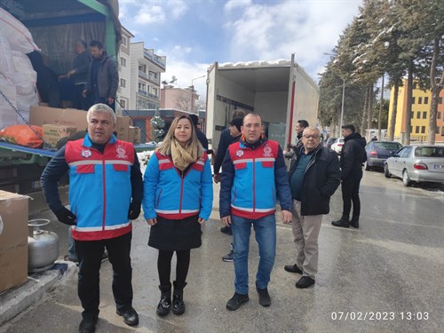 GÖLHİSAR DEPREMZEDELERİN ACILARINI PAYLAŞIYOR
